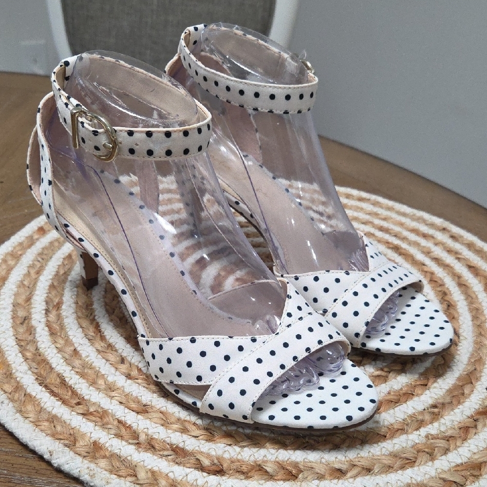 Amelia Grace Open Toe Polka Dot Heels, Size 8, Nwot